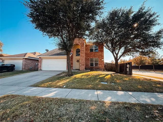 $350,000 | 1400 Mountain Air Trail, Fort Worth, TX 76131
