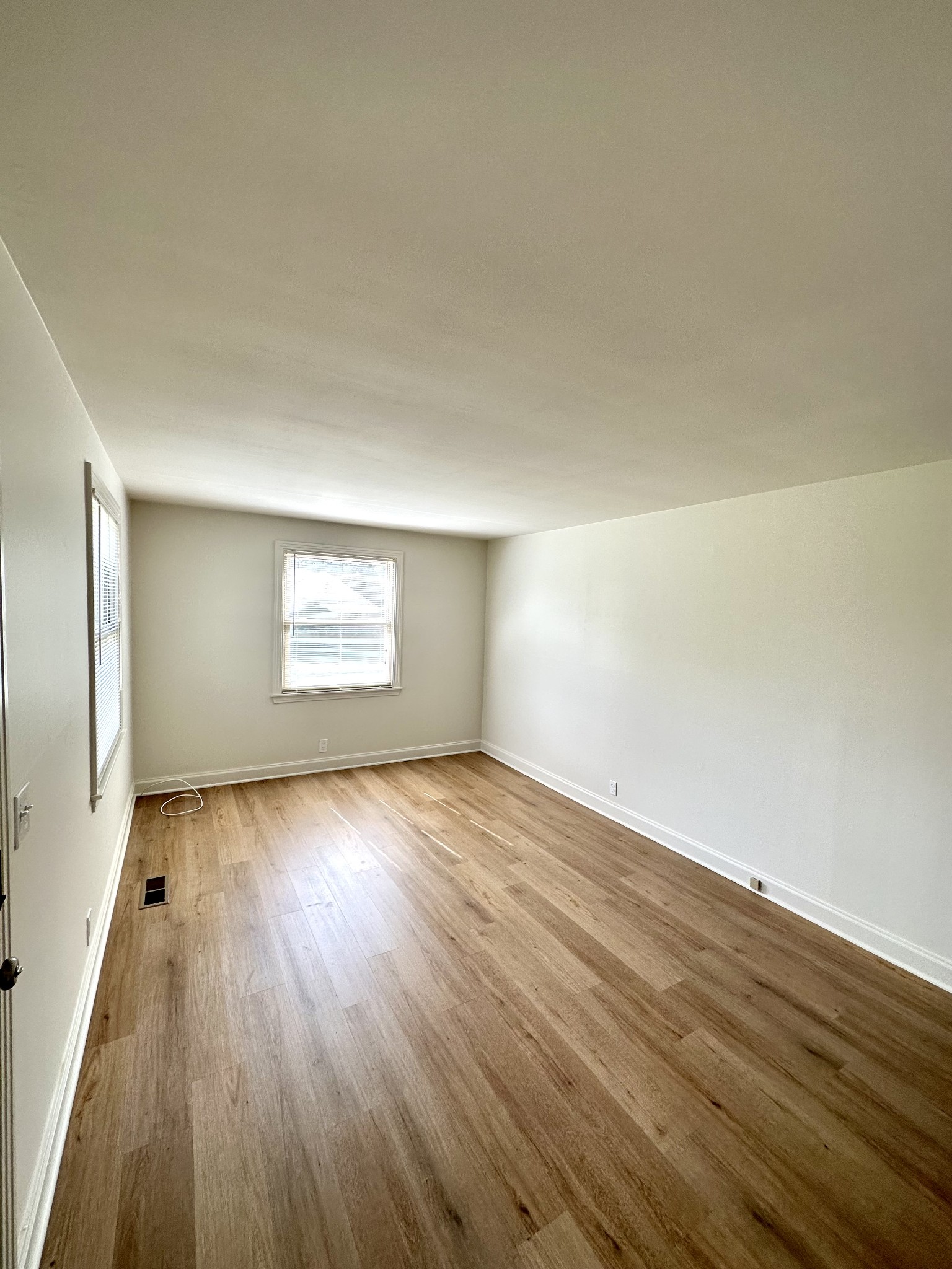 718 Nix Pass Madison, TN 37115 - Photo 2 of 24