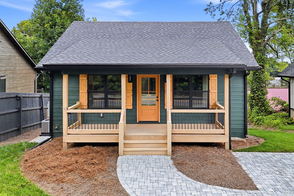 318 East 2nd Street Blue Ridge, GA 30513 - Photo 8 of 46 Gallery Image 8