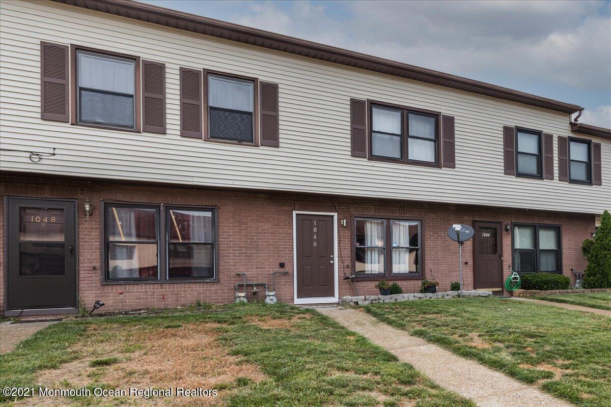 1046 Sawmill Road, Unit 47 Brick, NJ 08724 - Photo 3 of 33 02-1046SawmillRd0002