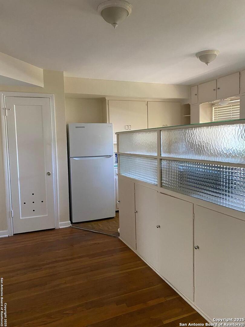 152 Terrell Road, Unit 4 Alamo Heights, TX 78209 - Photo 6 of 6