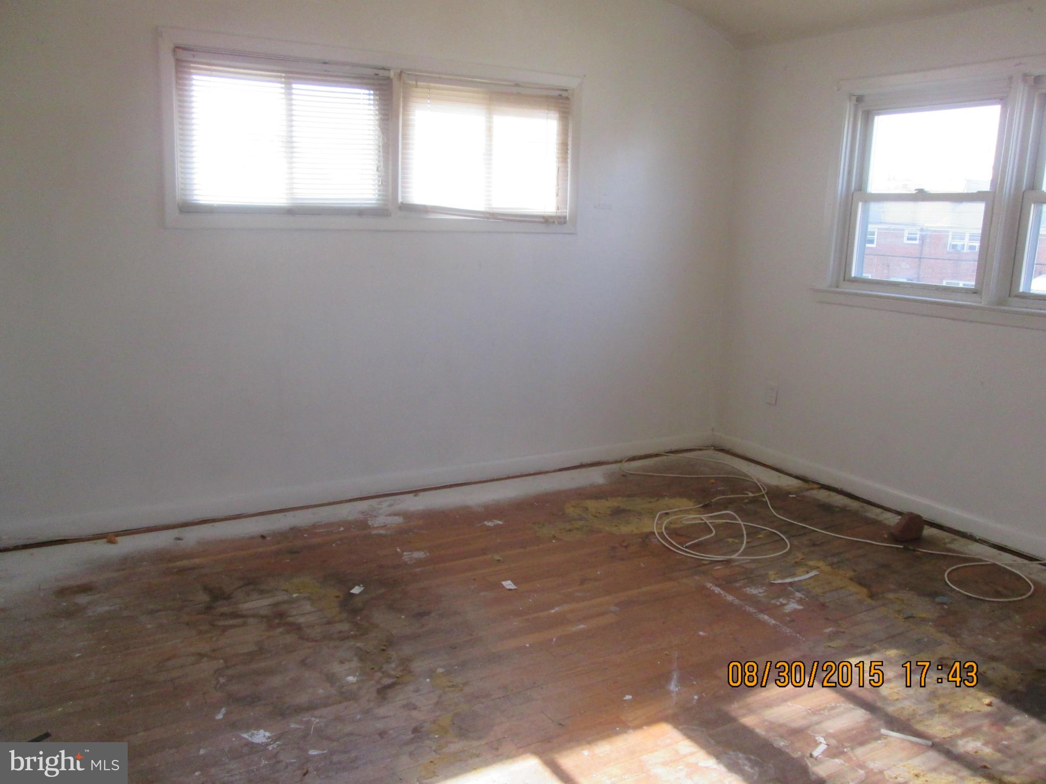9718 Conmar Road Baltimore, MD 21220 - Photo 9 of 13 Bedroom