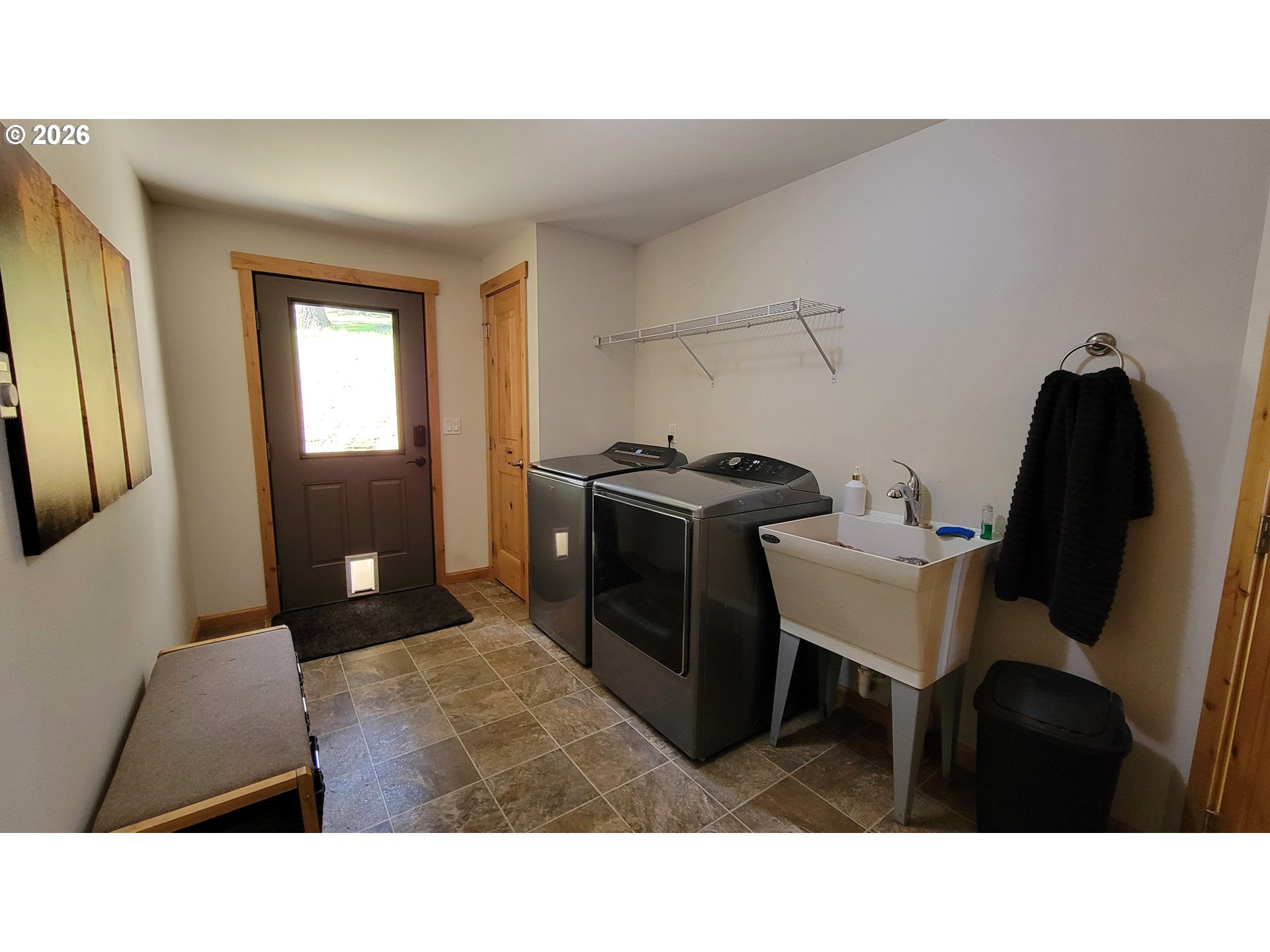 24674 Bolton Hill Road Veneta, OR 97487 - Photo 22 of 35 a living room with furniture and a window