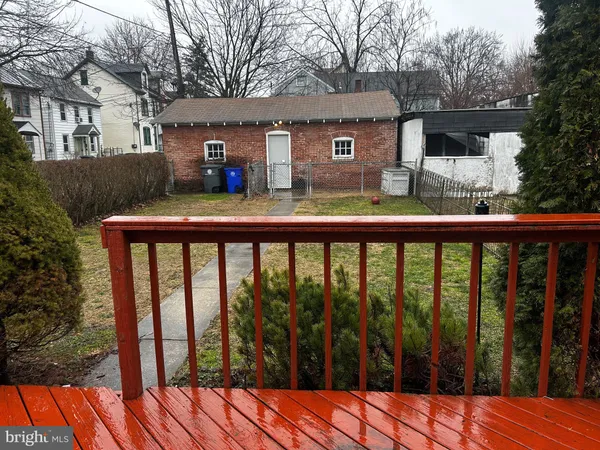 $2,000 | 325 Jefferson Avenue, Pottstown, PA 19464