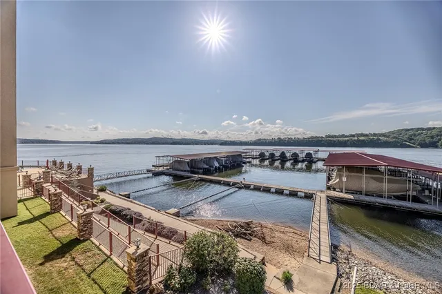 $659,900 | 3168 Twin Rivers Point, Unit 1D, Camdenton, MO 65020