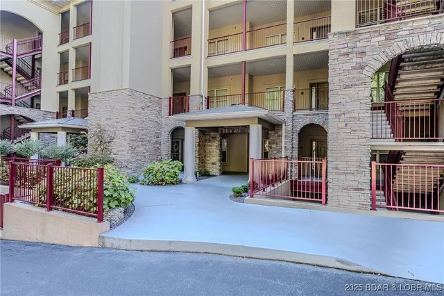 $659,900 | 3168 Twin Rivers Point, Unit 1D, Camdenton, MO 65020