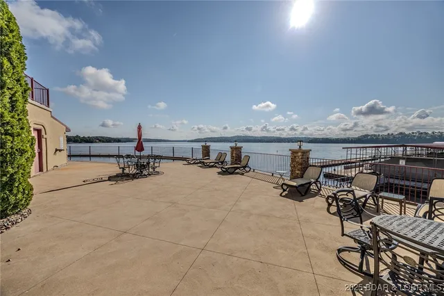 $659,900 | 3168 Twin Rivers Point, Unit 1D, Camdenton, MO 65020