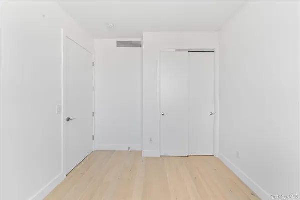 $899,000 | 136-18 Maple Avenue, Unit 5G | Flushing