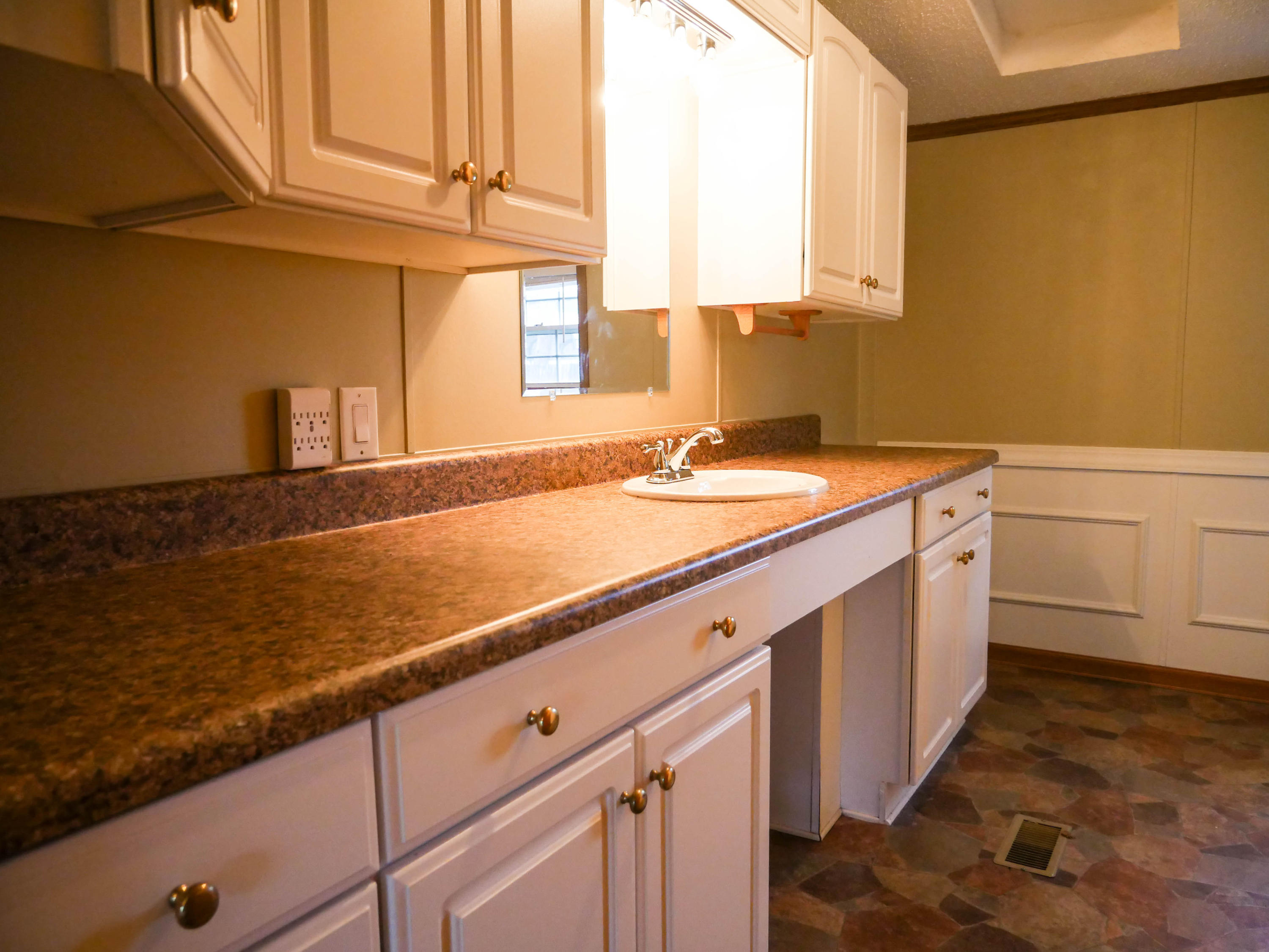 117 2nd Street Corryton, TN 37721 - Photo 13 of 23 P1030220
