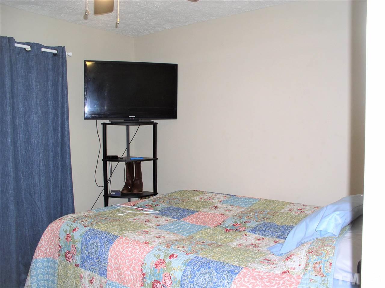 1337 Robertson Road Roxboro, NC 27574 - Photo 8 of 19