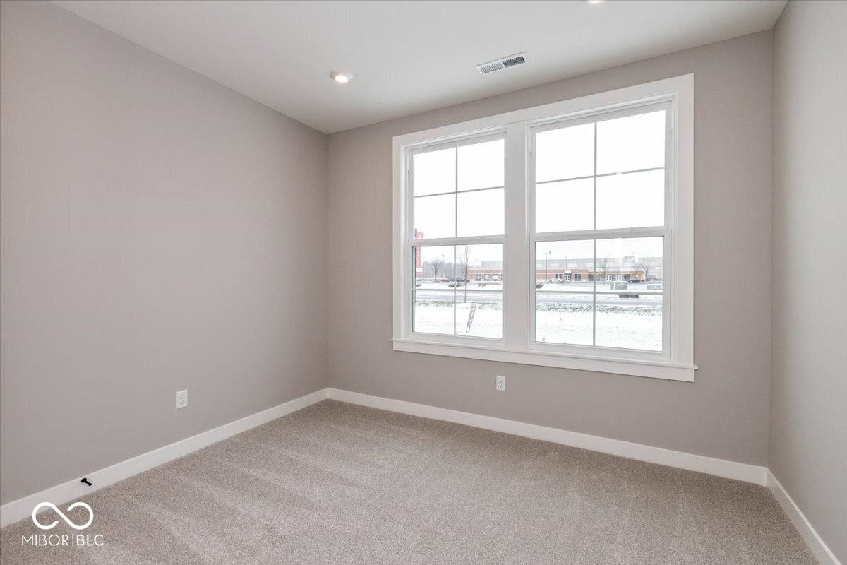 420 Elite Street Westfield, IN 46074 - Photo 6 of 35