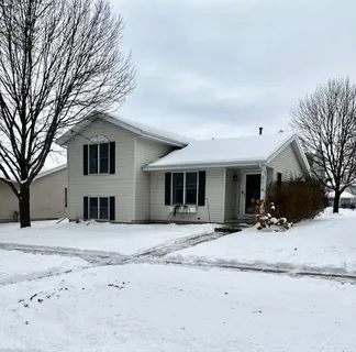 $450,000 | 3618 Stonebridge Drive, Madison, WI 53719