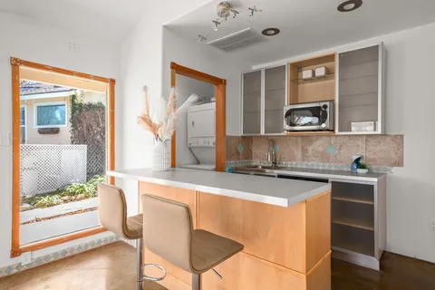 $625,000 | 209 Ridgecrest Road, Georgetown, TX 78628