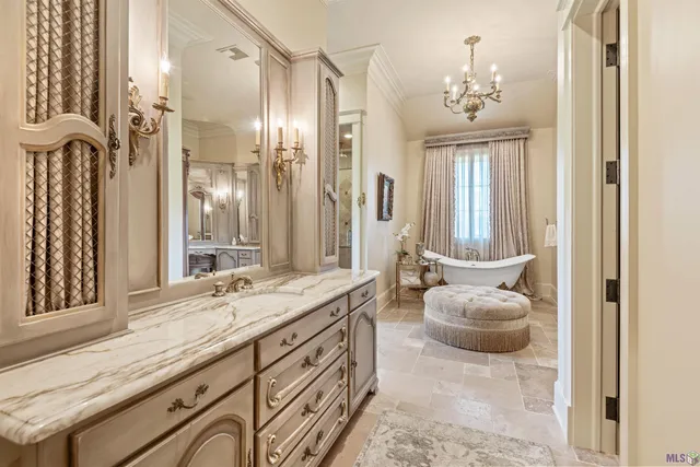 $2,150,000 | 243 Rue De Levert, Raceland, LA 70394