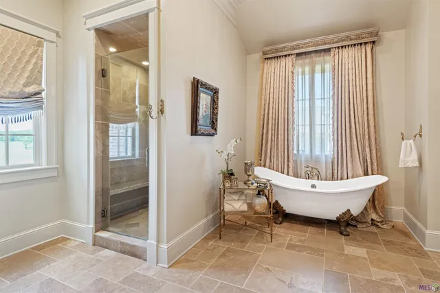 $2,150,000 | 243 Rue De Levert, Raceland, LA 70394