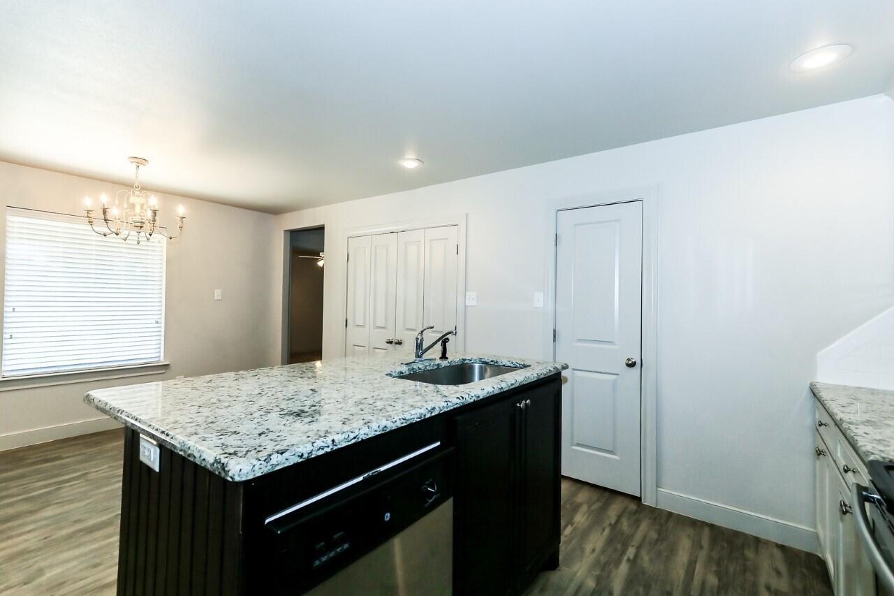 3823-unit B 66th Street, Unit B Lubbock, TX 79424 - Photo 6 of 13 thumbnail_large (6)