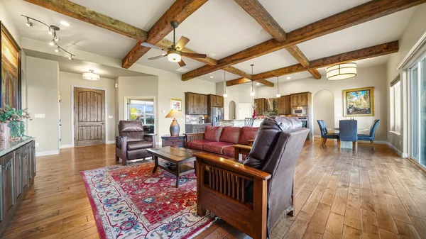 $1,300,000 | 369 Hillview Drive, Grand Junction, CO 81507