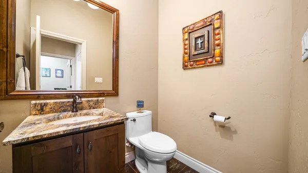 $1,300,000 | 369 Hillview Drive, Grand Junction, CO 81507