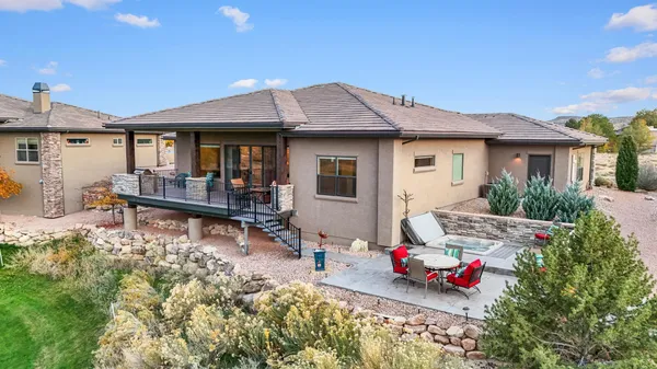 $1,300,000 | 369 Hillview Drive, Grand Junction, CO 81507