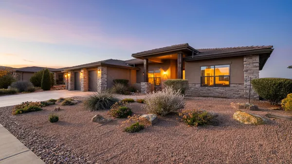 $1,300,000 | 369 Hillview Drive, Grand Junction, CO 81507