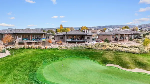 $1,300,000 | 369 Hillview Drive, Grand Junction, CO 81507