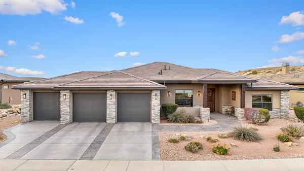$1,300,000 | 369 Hillview Drive, Grand Junction, CO 81507