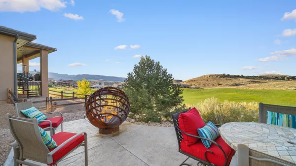 $1,300,000 | 369 Hillview Drive, Grand Junction, CO 81507