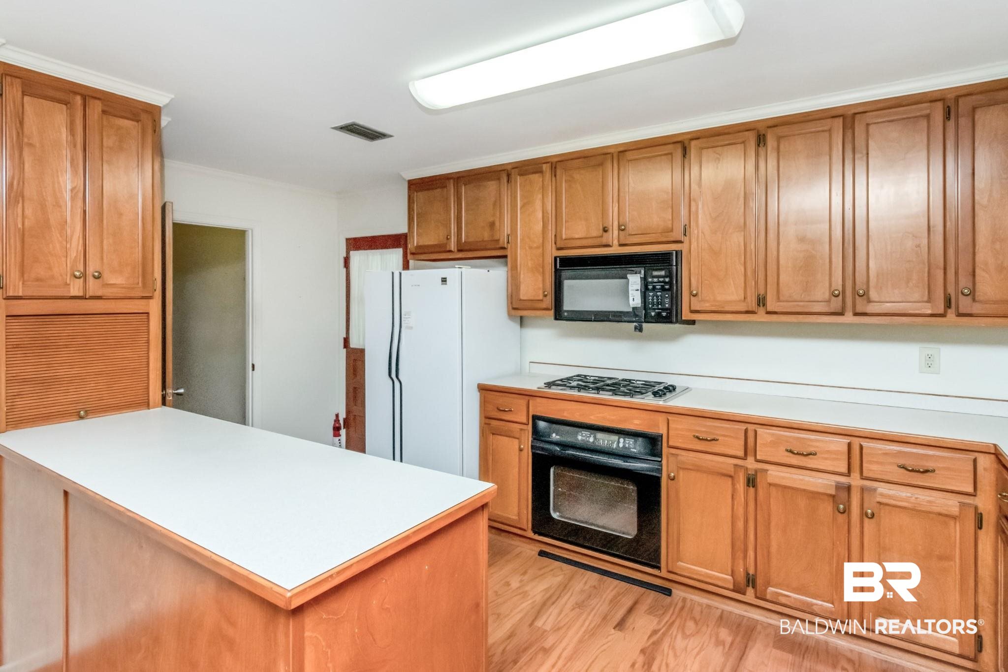 5604 William And Mary Street Mobile, AL 36608 - Photo 5 of 37