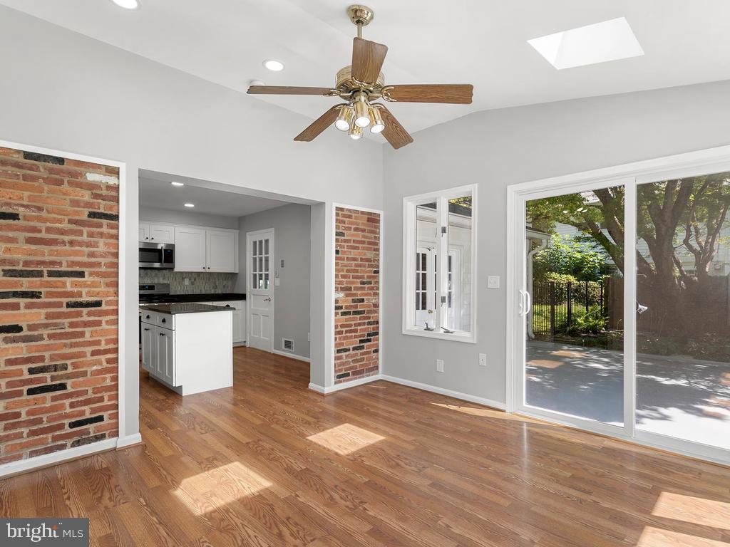 7412 Miller Fall Road Rockville, MD 20855 - Photo 21 of 69 Sun room