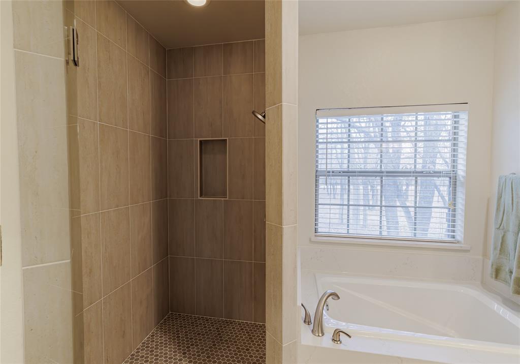 505 Spring Valley Road Paradise, TX 76073 - Photo 22 of 38