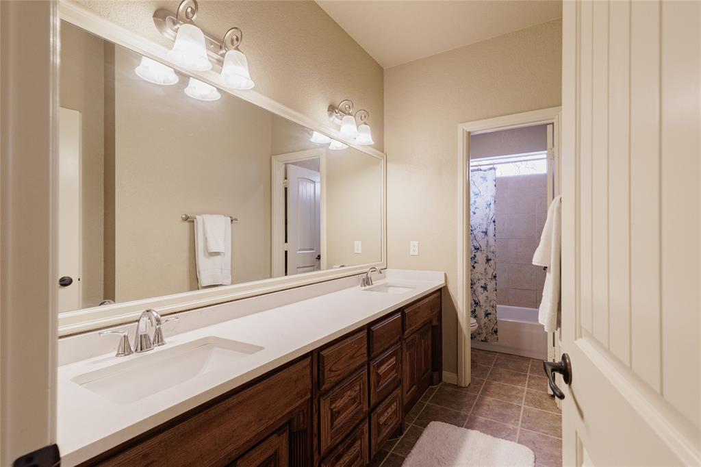 505 Spring Valley Road Paradise, TX 76073 - Photo 27 of 38