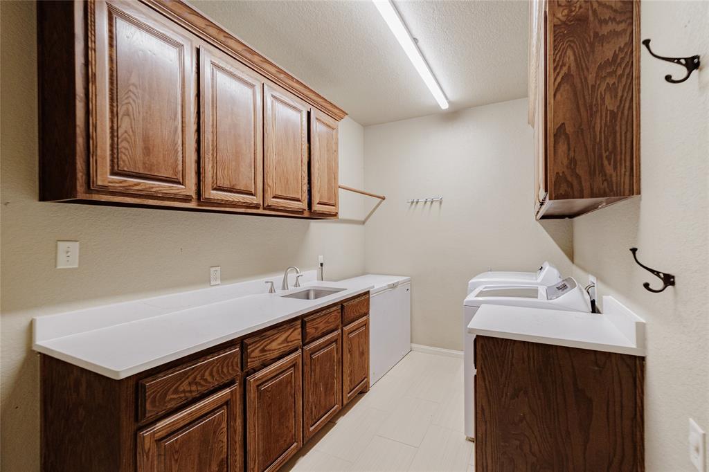 505 Spring Valley Road Paradise, TX 76073 - Photo 33 of 38