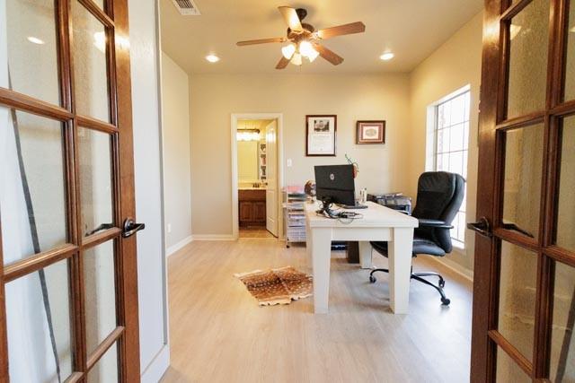 505 Spring Valley Road Paradise, TX 76073 - Photo 5 of 38