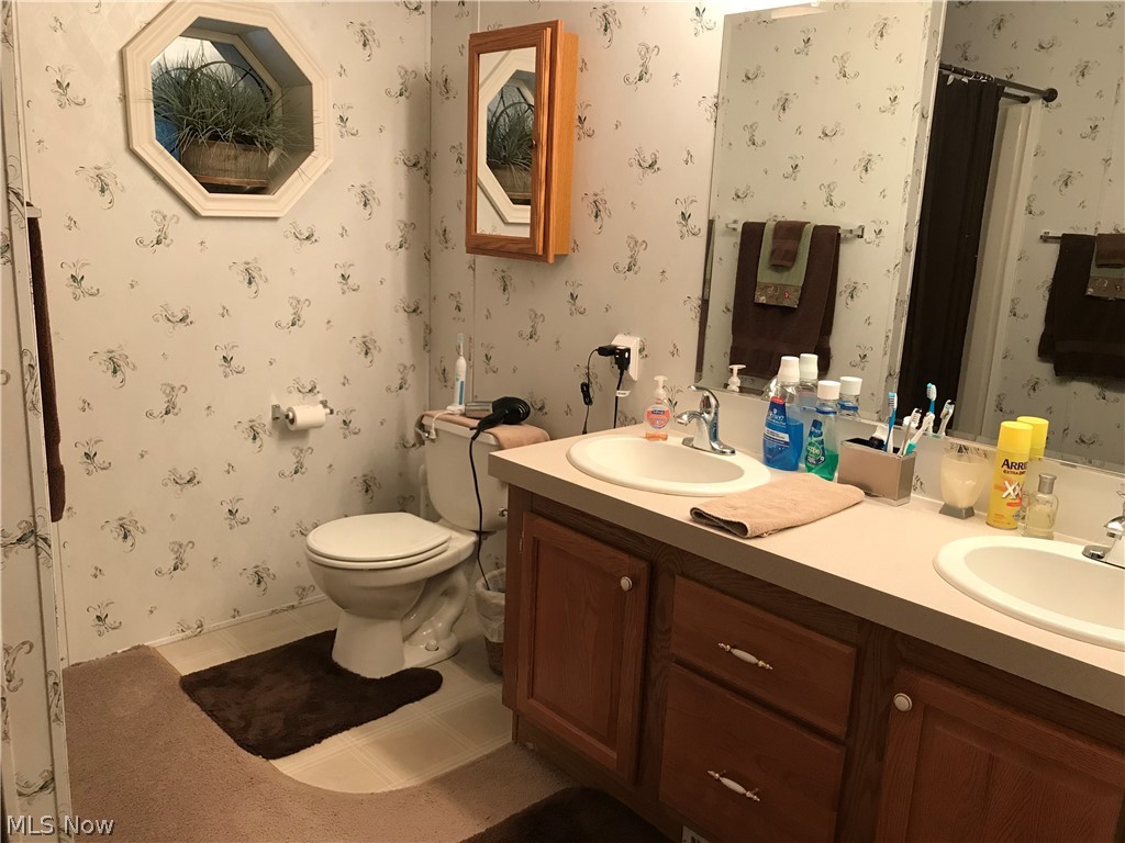 6781 Rutledge Street Southeast Dennison, OH 44621 - Photo 10 of 28