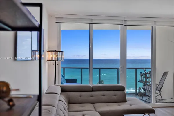 $3,350 | 2501 South Ocean Drive, Unit 922, Hollywood, FL 33019