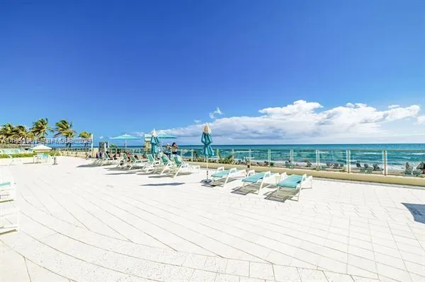 $3,350 | 2501 South Ocean Drive, Unit 922, Hollywood, FL 33019