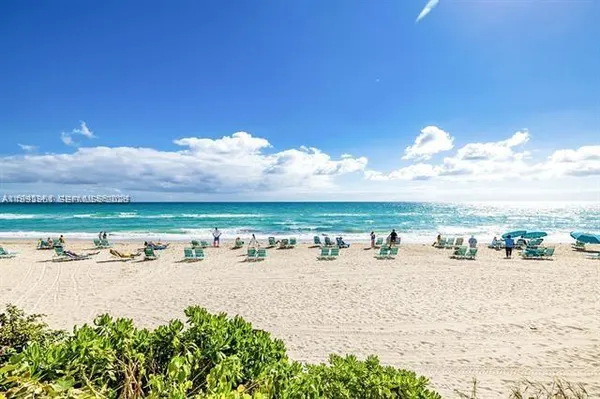 $3,350 | 2501 South Ocean Drive, Unit 922, Hollywood, FL 33019