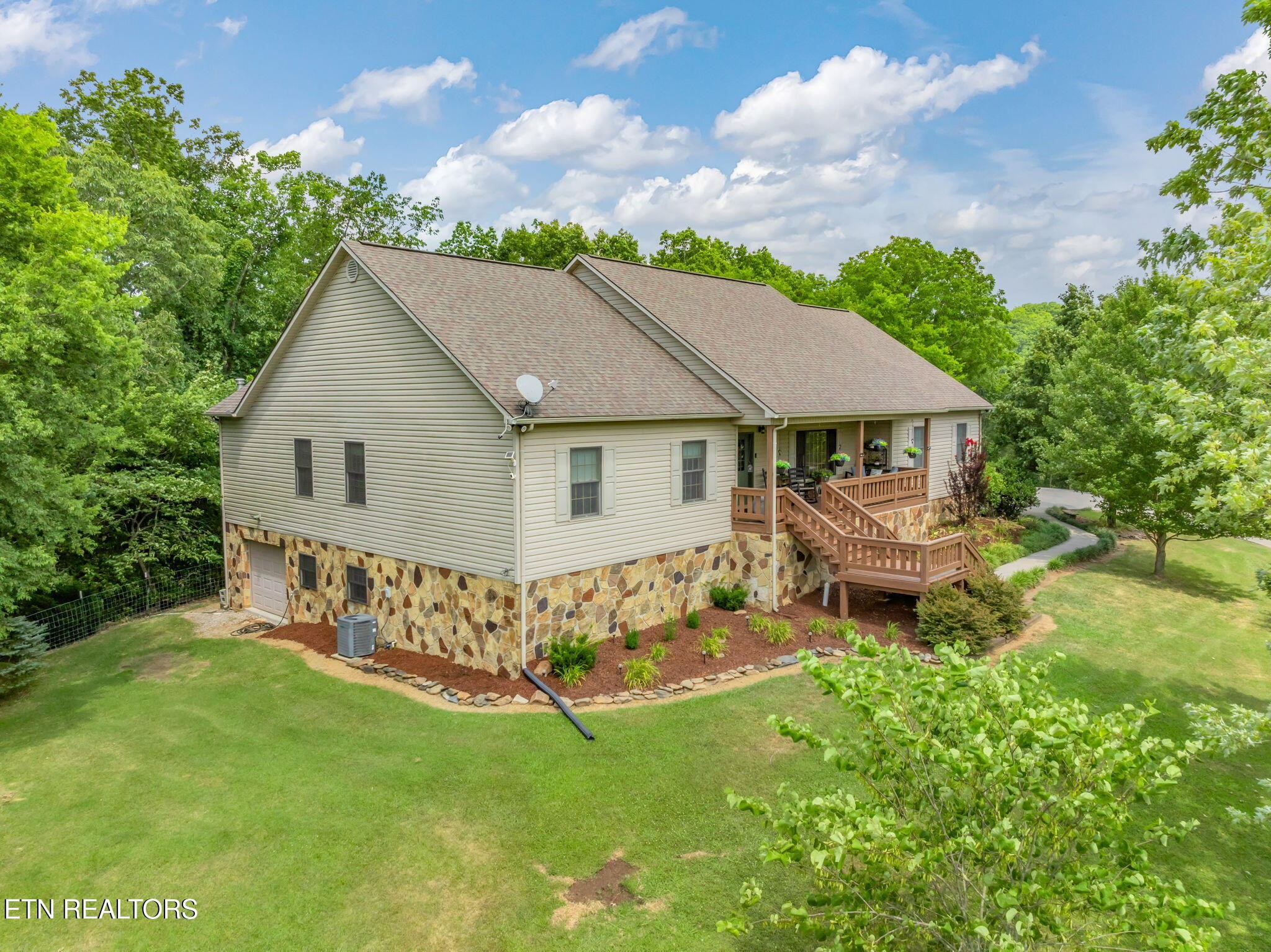 1668 Deerwood Road Newport, TN 37821 - Photo 1 of 44