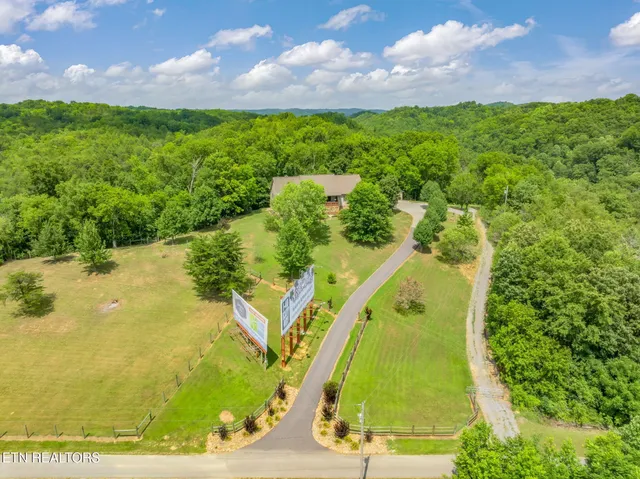 $850,000 | 1668 Deerwood Road, Newport, TN 37821