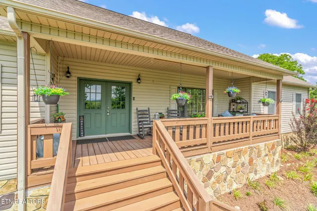 $850,000 | 1668 Deerwood Road, Newport, TN 37821