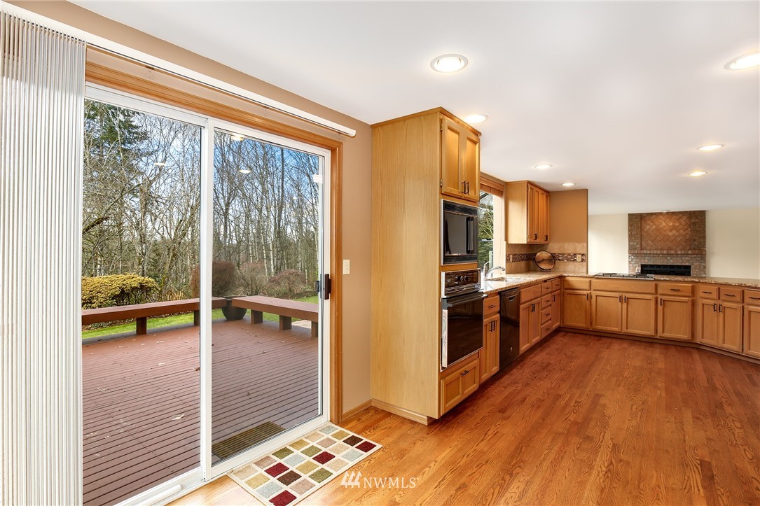 18221 132nd Place Southeast Renton, WA 98058 - Photo 8 of 25 Gallery Image 8