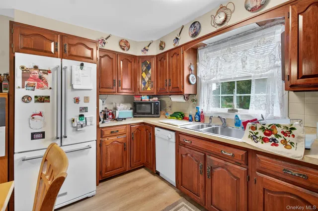 $685,000 | 179 Austin Road, Mahopac, NY 10541