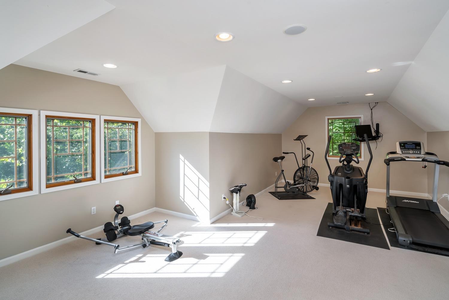 536 8 Mile Road Cincinnati, OH 45255 - Photo 21 of 43 Gallery Image 21