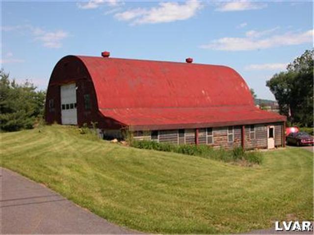 2084 Polk Valley Road Hellertown, PA 18055 - Photo 3 of 5 Gallery Image 3