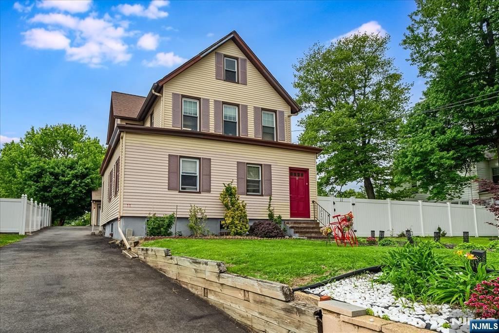 11 Alps Road Wayne, NJ 07470 - Photo 26 of 38