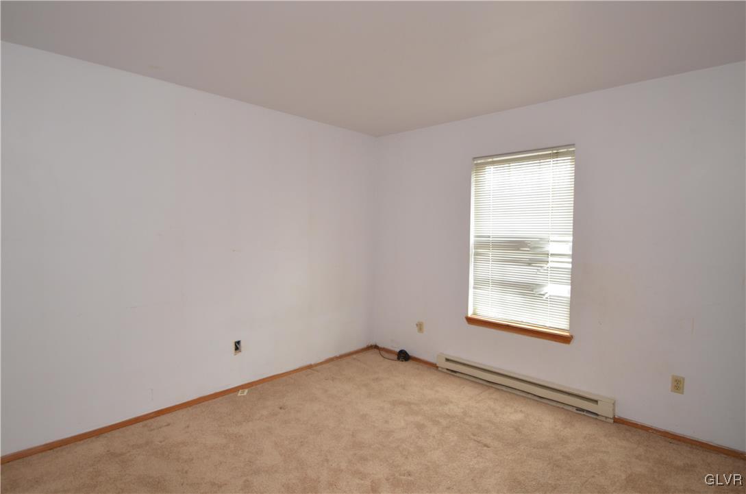 5034 Pine Ridge Road East Stroudsburg, PA 18302 - Photo 8 of 19 Gallery Image 8