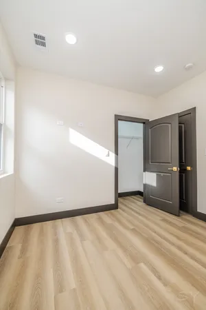 $2,700 | 5643 South Prairie Avenue, Unit 2, Chicago, IL 60637