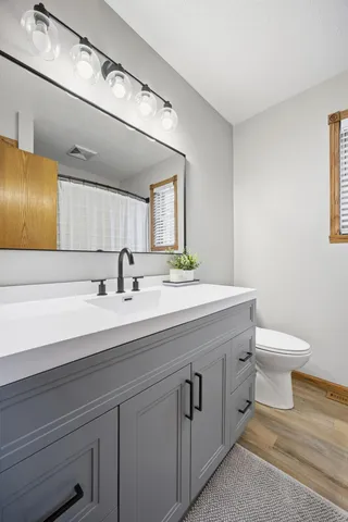 $289,900 | 709 5th Street Southeast, Barnesville, MN 56514