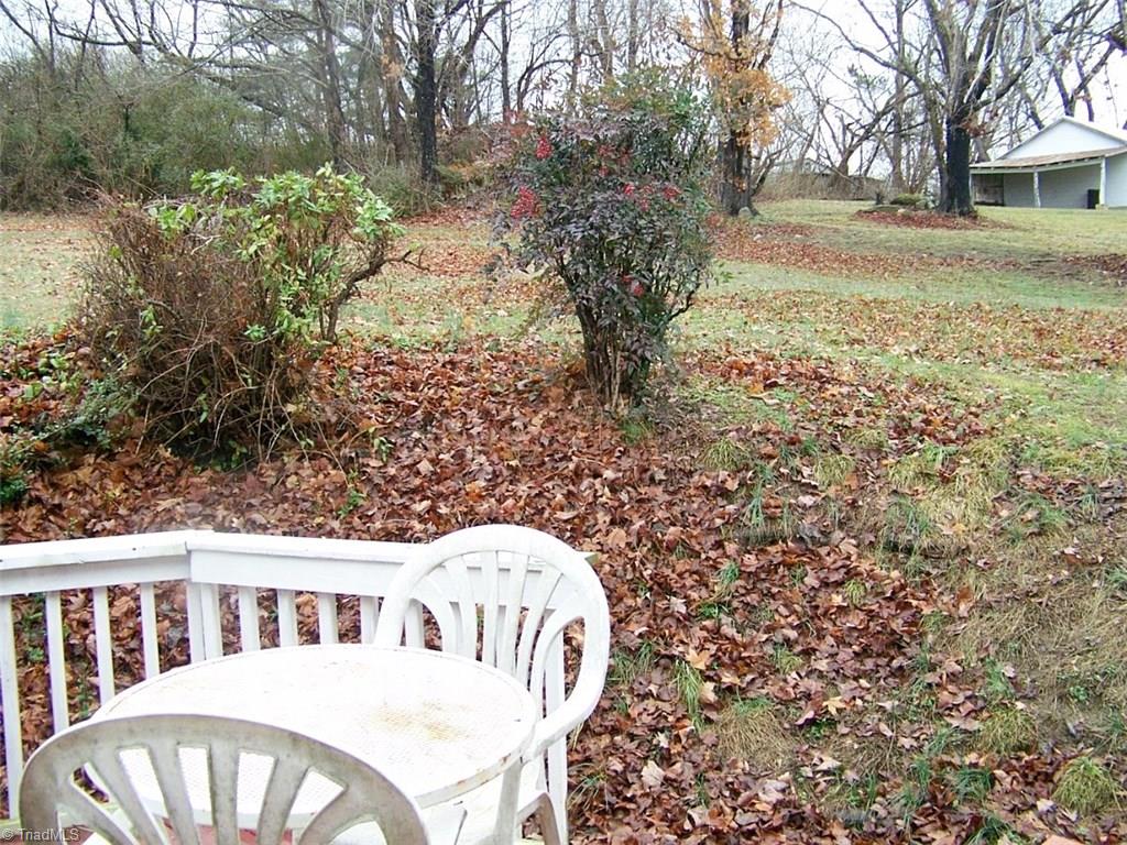 562 South Franklin Road Mount Airy, NC 27030 - Photo 13 of 15 Gallery Image 13