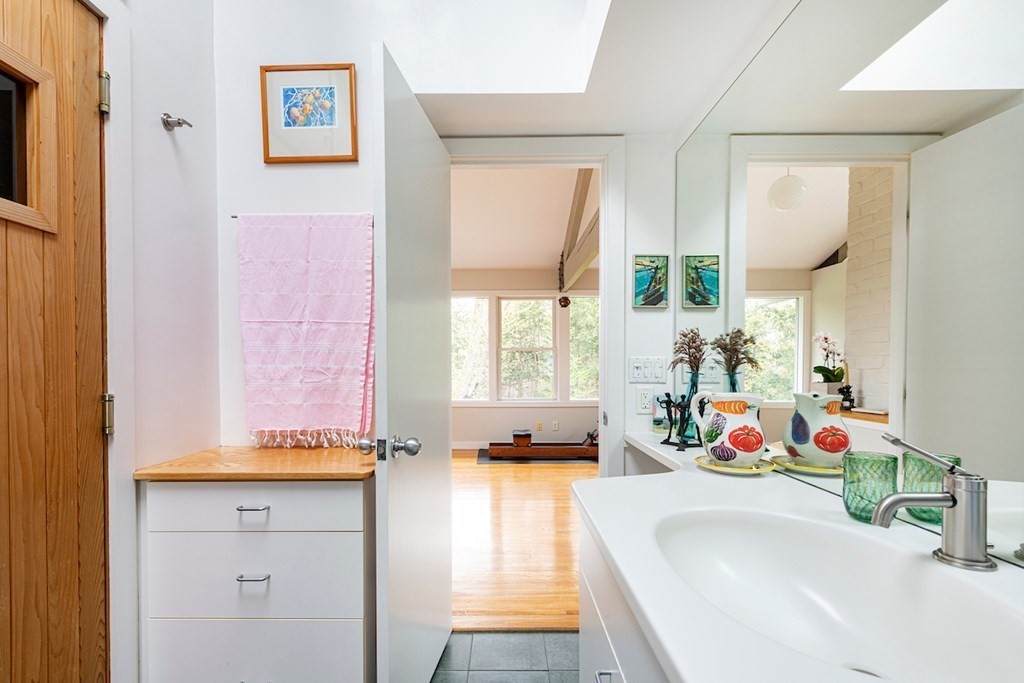 6 Barberry Road Lexington, MA 02421 - Photo 13 of 25